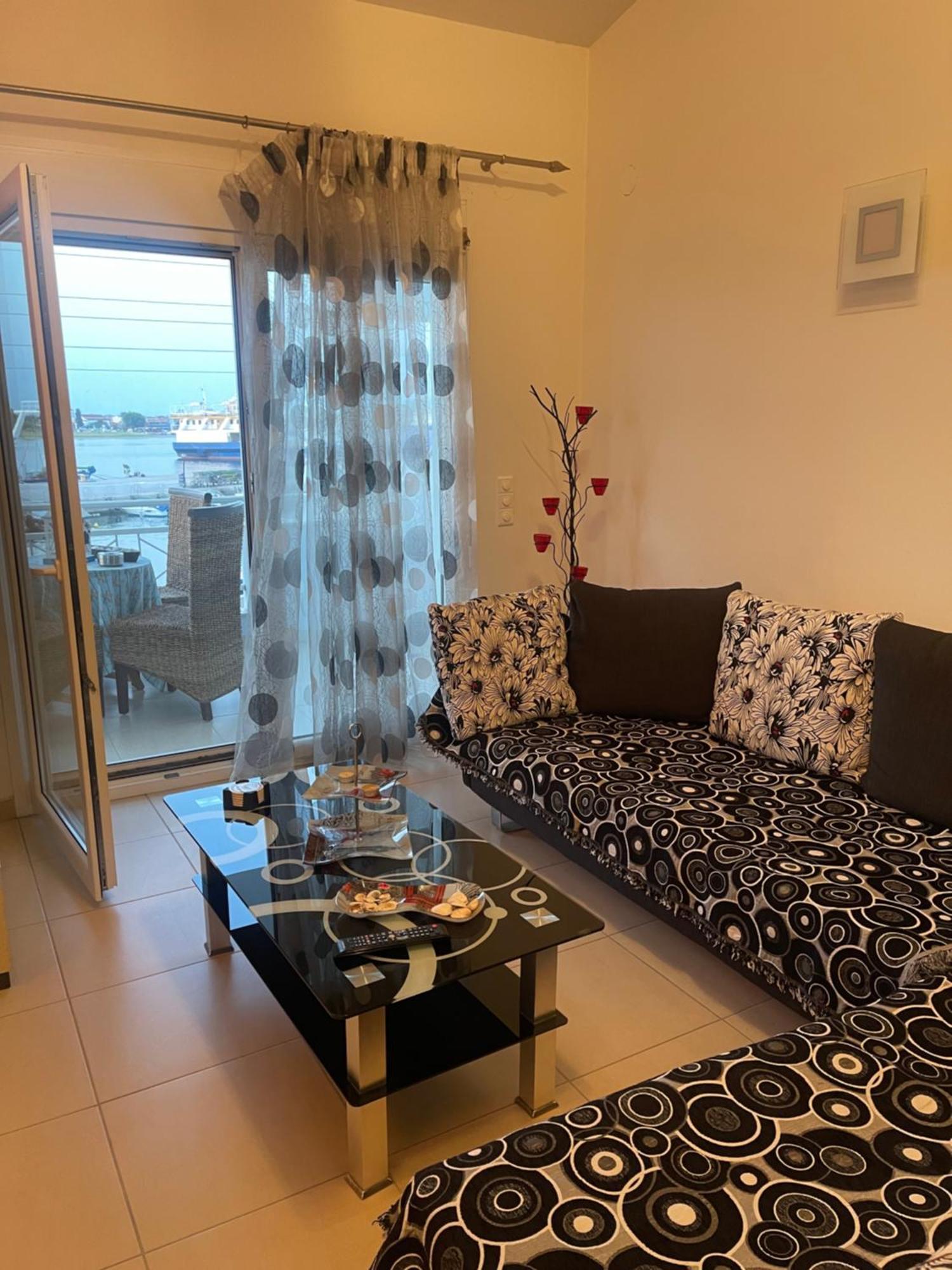 קראמוטי Anna Apartments מראה חיצוני תמונה