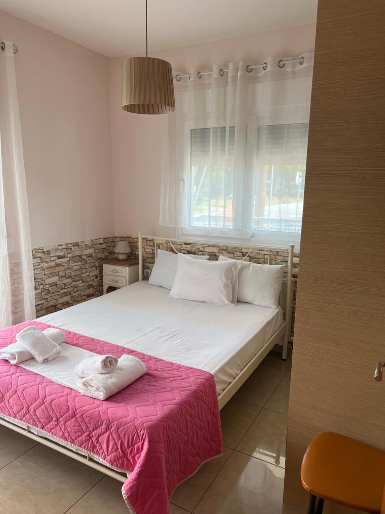 קראמוטי Anna Apartments מראה חיצוני תמונה