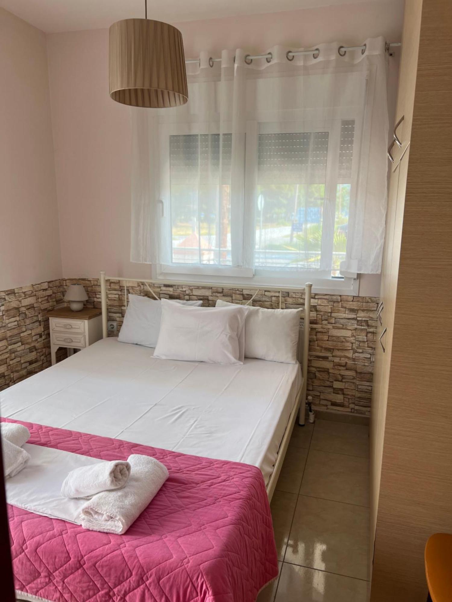 קראמוטי Anna Apartments מראה חיצוני תמונה