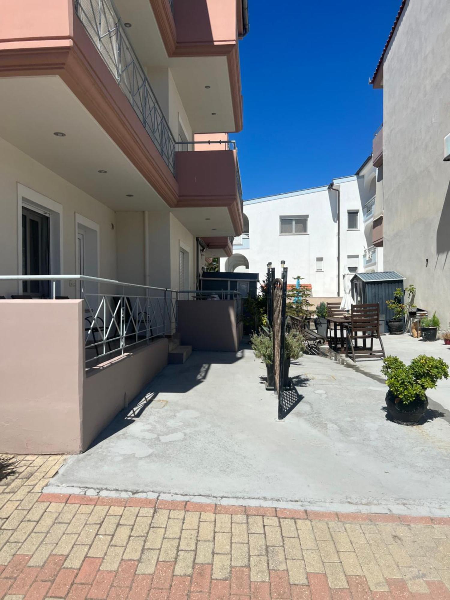 קראמוטי Anna Apartments מראה חיצוני תמונה
